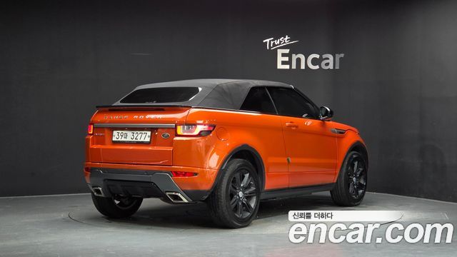 Land Rover Range Rover Evoque 2.0 TD4 SE Dynamic Convertible 2018 — фото 2