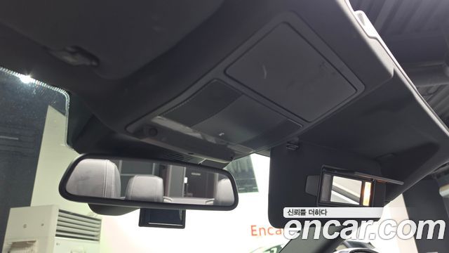 Land Rover Range Rover Evoque 2.0 TD4 SE Dynamic Convertible 2018 — фото 17