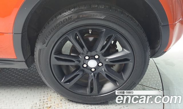 Land Rover Range Rover Evoque 2.0 TD4 SE Dynamic Convertible 2018 — фото 21