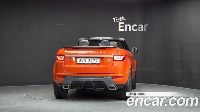 Land Rover Range Rover Evoque 2.0 TD4 SE Dynamic Convertible 2018 — фото 33