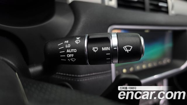 Land Rover Range Rover Evoque 2.0 TD4 SE Dynamic Convertible 2018 — фото 34