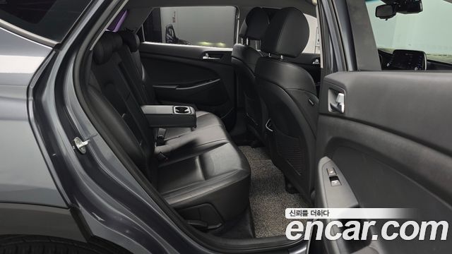 Hyundai Tucson Diesel 2.0 2WD Modern 2019 — фото 12