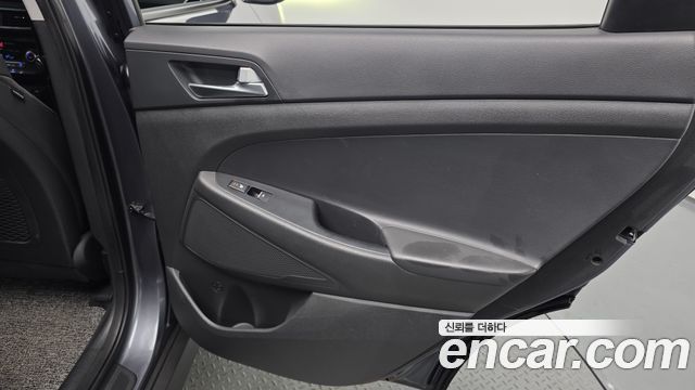 Hyundai Tucson Diesel 2.0 2WD Modern 2019 — фото 25
