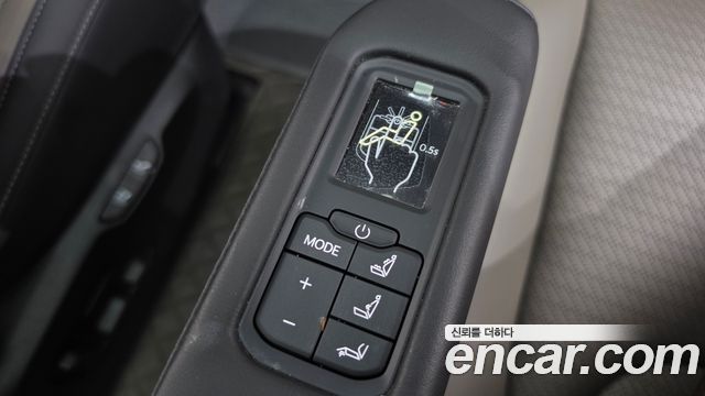 Kia Carnival (IV) Gasoline 7 Seater X Line 2026 — фото 34