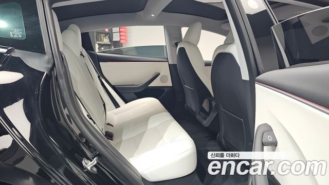 Tesla Model 3 Long Range AWD 2024 — фото 11