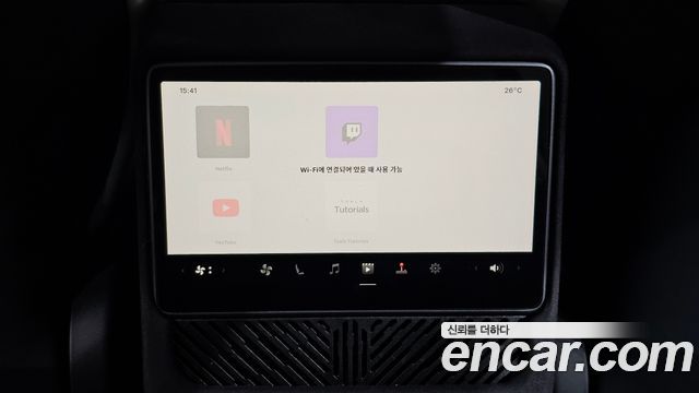 Tesla Model 3 Long Range AWD 2024 — фото 29