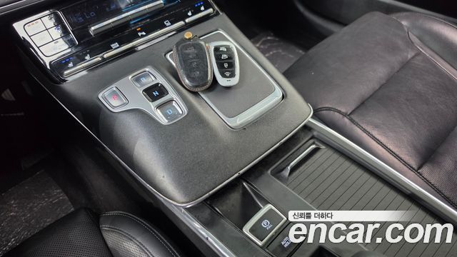 Hyundai Grandeur (IG) 2.5 Premium Choice 2021 — фото 9