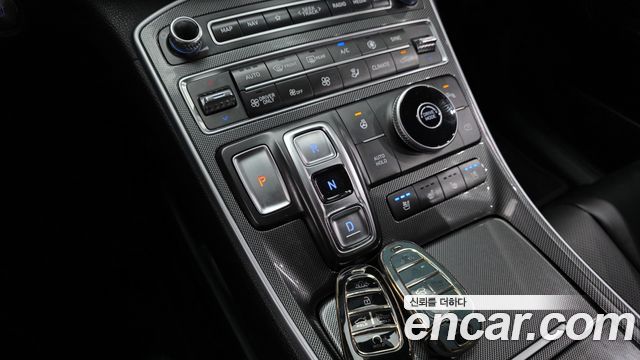 Hyundai Santa Fe HEV 1.6 2WD Prestige 2022 — фото 9