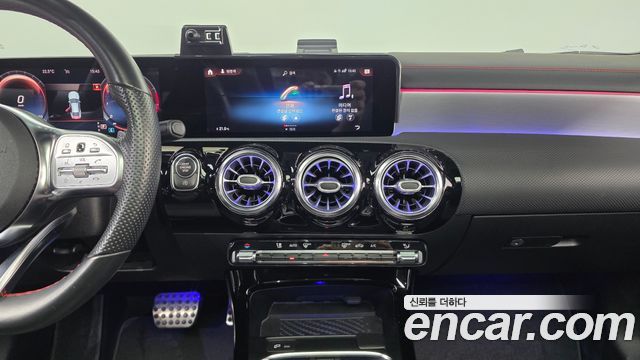 Mercedes-Benz CLA-Class (C118) CLA250 4MATIC 2020 — фото 14