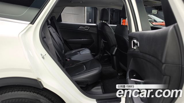 Kia Sportage (V) Gasoline 1.6 Turbo 2WD Trendy 2022 — фото 12
