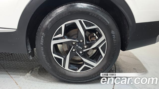 Kia Sportage (V) Gasoline 1.6 Turbo 2WD Trendy 2022 — фото 21