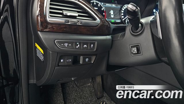 Genesis EQ900 3.3 T-GDI AWD Luxury 2016 — фото 16