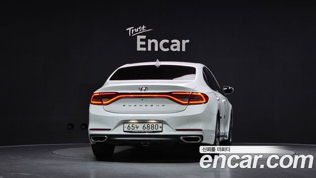 Hyundai Grandeur (IG) 2.4 Premium 2019 — фото 4
