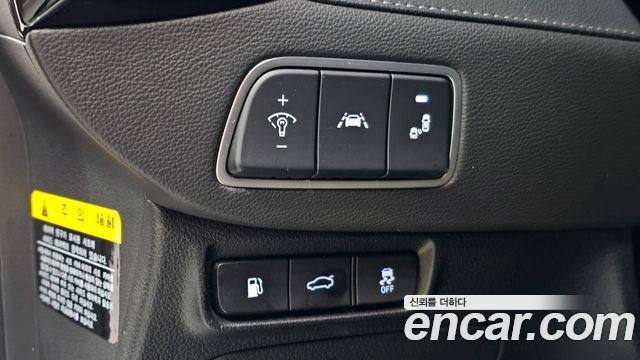 Hyundai Grandeur (IG) 2.4 Premium 2019 — фото 14