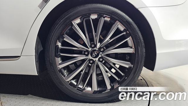 Hyundai Grandeur (IG) 2.4 Premium 2019 — фото 21