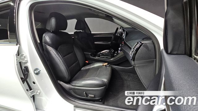 Hyundai Grandeur (IG) 2.4 Premium 2019 — фото 26