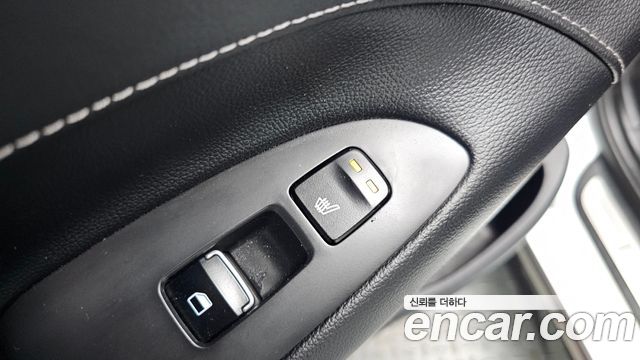 Hyundai Grandeur (IG) 2.4 Premium 2019 — фото 32
