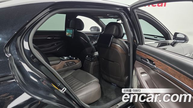 Genesis G90 5.0 AWD Prestige 2019 — фото 12