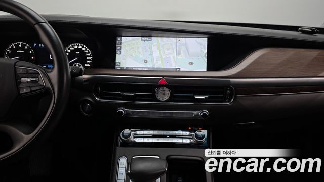 Genesis G90 5.0 AWD Prestige 2019 — фото 14