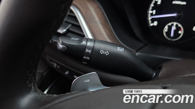 Genesis G90 5.0 AWD Prestige 2019 — фото 39