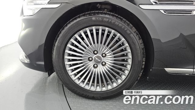 Genesis G90 3.8 AWD Luxury 2019 — фото 5