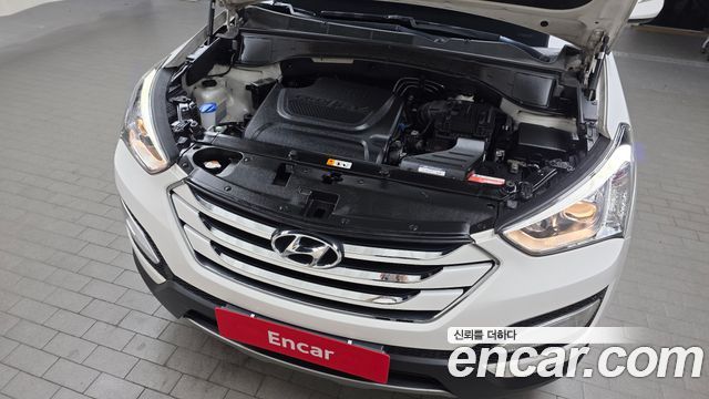 Hyundai Santa Fe (DM) Diesel(e-VGT) 2.0 2WD Premium 2013 — фото 6