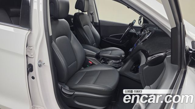 Hyundai Santa Fe (DM) Diesel(e-VGT) 2.0 2WD Premium 2013 — фото 11