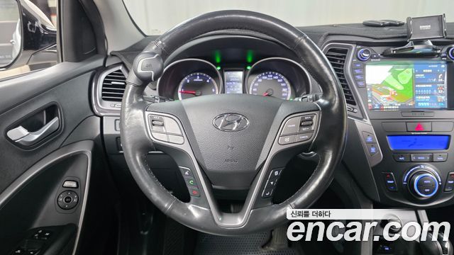 Hyundai Santa Fe (DM) Diesel(e-VGT) 2.0 2WD Premium 2013 — фото 14