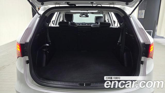 Hyundai Santa Fe (DM) Diesel(e-VGT) 2.0 2WD Premium 2013 — фото 18