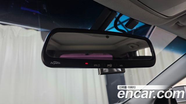 Hyundai Santa Fe (DM) Diesel(e-VGT) 2.0 2WD Premium 2013 — фото 19