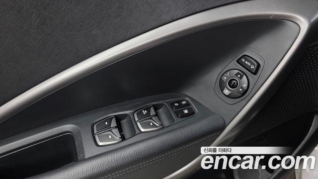 Hyundai Santa Fe (DM) Diesel(e-VGT) 2.0 2WD Premium 2013 — фото 28