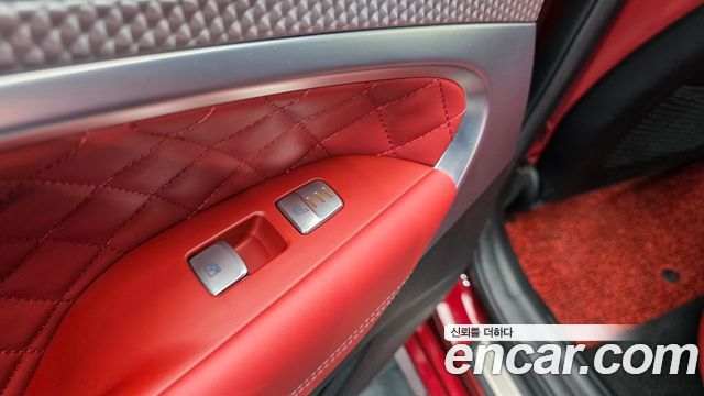 Genesis G70 Shooting Brake Gasoline 2.0T 4WD 2023 — фото 29