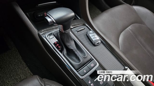 Kia K5 (II) 2.0 Noblesse 2020 — фото 9