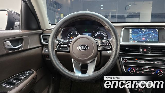 Kia K5 (II) 2.0 Noblesse 2020 — фото 14