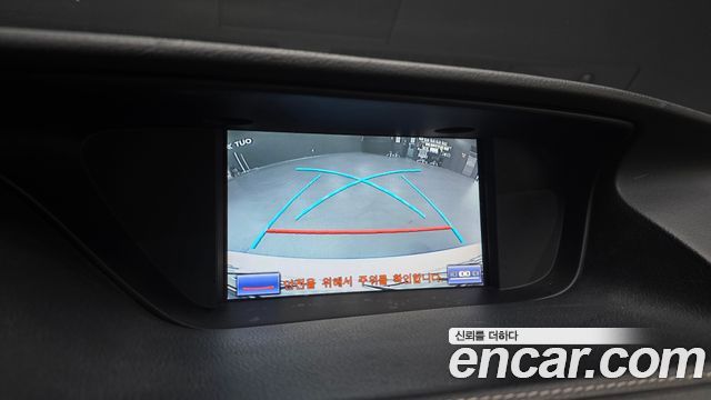 Lexus ES300h Executive XV60 2013 — фото 15