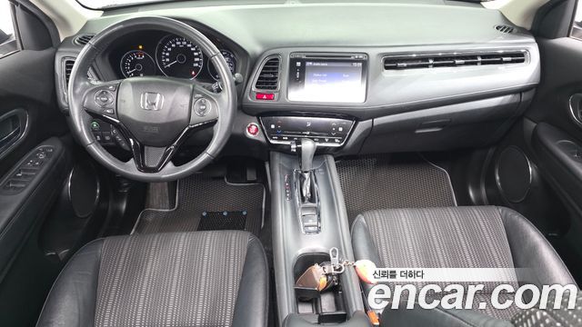 Honda HR-V 1.8 2016 — фото 7