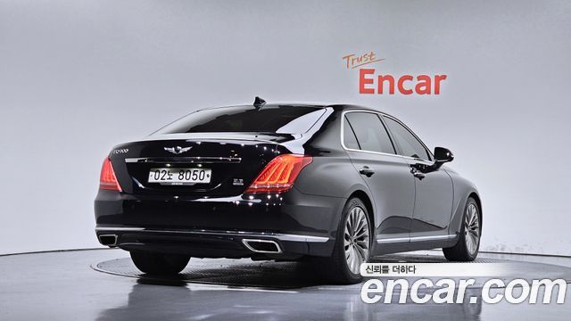 Genesis EQ900 3.8 GDI AWD Premium Luxury 2017 — фото 2