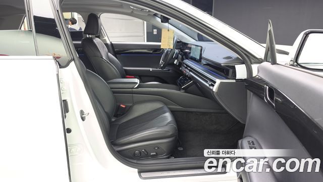 Hyundai Grandeur (GN7) 3,5 Gasoline 4WD Exclusive 2023 — фото 11