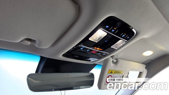 Hyundai Grandeur (GN7) 3,5 Gasoline 4WD Exclusive 2023 — фото 29