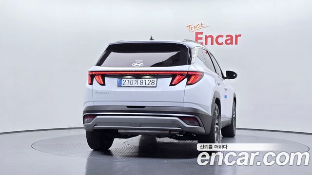 Hyundai Tucson Hybrid (NX4) HEV 1.6 2WD Inspiration 2024 — фото 4