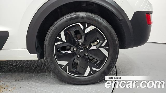 Kia Niro EV Air 2023 — фото 27