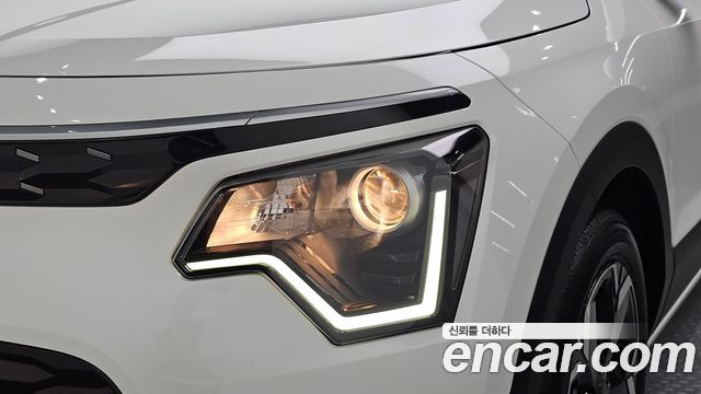 Kia Niro EV Air 2023 — фото 28