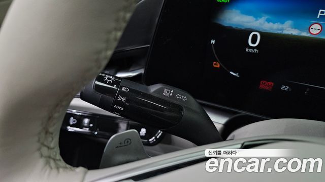 Kia Niro EV Air 2023 — фото 34