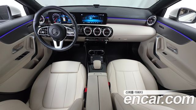 Mercedes-Benz A-Class (W177) A220 Hatchback 2022 — фото 7