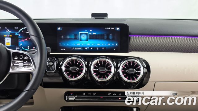 Mercedes-Benz A-Class (W177) A220 Hatchback 2022 — фото 14