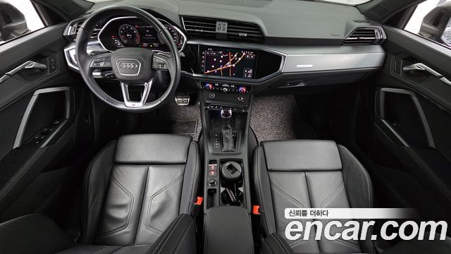Audi Q3 (F3) 40 TFSI Quattro Premium Sport Back 2024 — фото 7