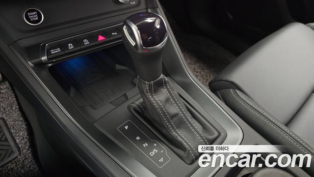 Audi Q3 (F3) 40 TFSI Quattro Premium Sport Back 2024 — фото 9