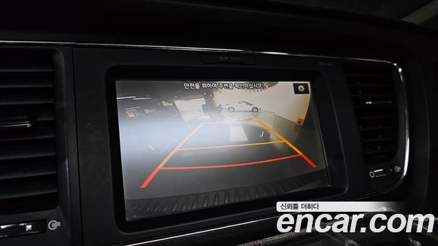 Kia Carnival 11-seater Luxury 2018 — фото 15