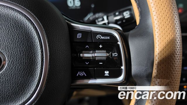 Kia Carnival (IV) Gasoline 9-Seater Signature 2021 — фото 17