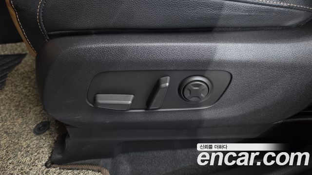 Kia Carnival (IV) Gasoline 9-Seater Signature 2021 — фото 31